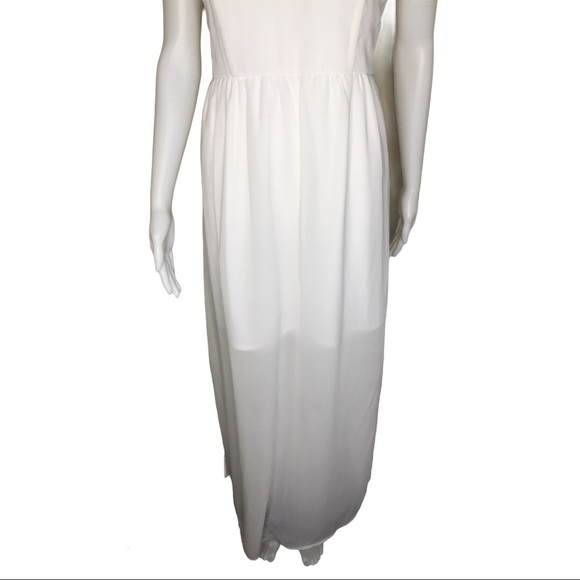 JAPNA Chiffon Sleeveless Maxi Dress With Raised 3D Aztec Detailing White Medium - Picture 4 of 9